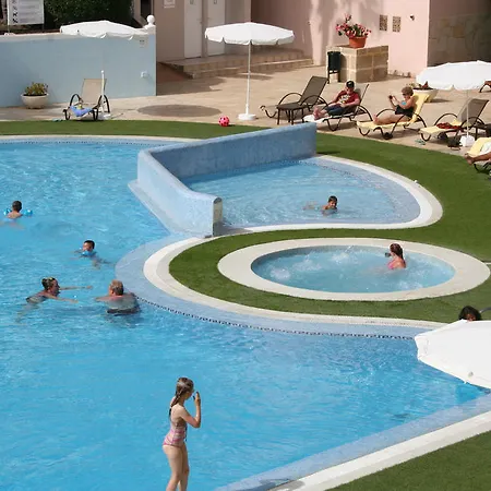 شقة فندقية Chayofa Country Club 3*