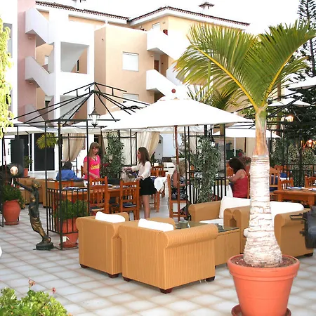 شقة فندقية Chayofa Country Club 3*